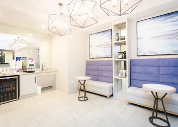 Palace Inn Blue Federal Road hotel thumbnail 3