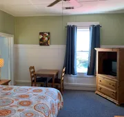 Woodbridge Inn & Tavern hotel detail image 3
