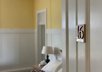Woodbridge Inn & Tavern hotel thumbnail 5
