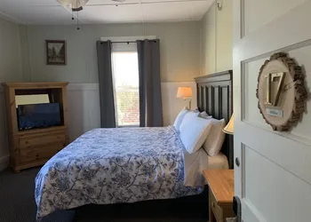 Woodbridge Inn & Tavern hotel thumbnail 7