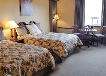 The Falls Inn - Walters Falls hotel thumbnail 5