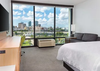 Hampton Inn Tampa Downtown Channel District hotel thumbnail 7