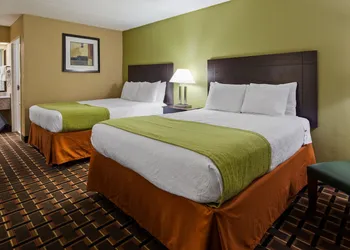 SureStay Hotel by Best Western Lenoir City hotel thumbnail 5