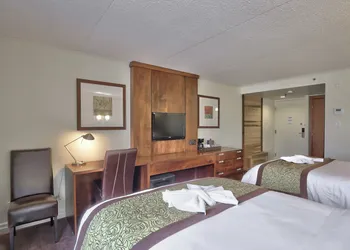 Blue Mountain Resort Inn hotel thumbnail 5