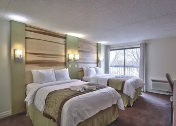 Blue Mountain Resort Inn hotel thumbnail 6