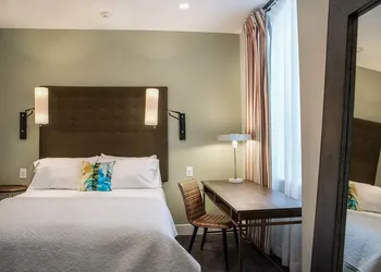 Inn On Camac hotel thumbnail 3