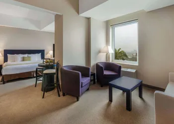 La Quinta by Wyndham Poza Rica hotel thumbnail 3