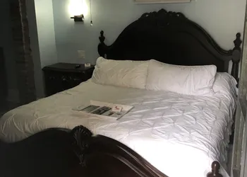 Haunted Hotel New Orleans hotel thumbnail 4