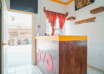 OYO Hospedaje Colibri hotel thumbnail 2