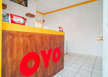 OYO Hospedaje Colibri hotel thumbnail 4