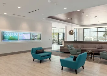 SpringHill Suites by Marriott Bradenton Downtown/Riverfront hotel thumbnail 2