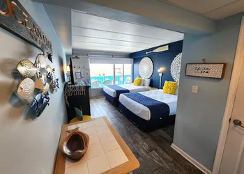 Ocean 7 hotel thumbnail 8