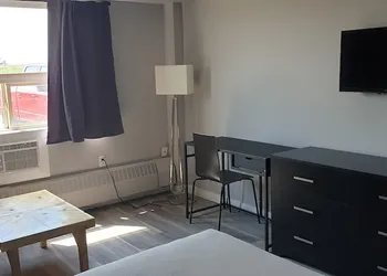 Frontier Hotel hotel thumbnail 6