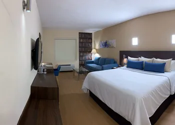 Rio Vista Inn hotel thumbnail 5