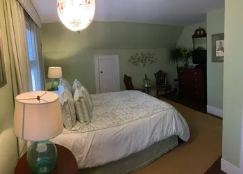 Olde Captains Inn hotel thumbnail 6