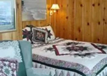 Breyhouse B&B Inn hotel thumbnail 3