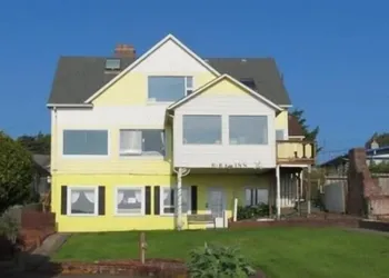 Breyhouse B&B Inn hotel thumbnail 8