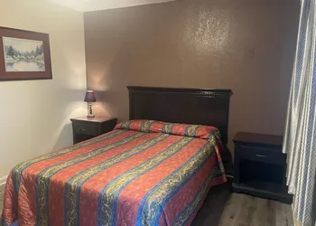 Colton Motel hotel thumbnail 3