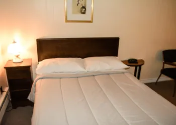 The Shawville Hotel hotel thumbnail 5