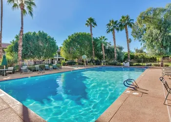 Pima Inn Suites at Talking Stick hotel thumbnail 4