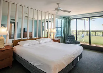 Bonita Resort and Club hotel thumbnail 3