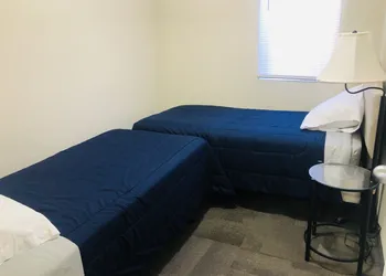Thunderbird Motel hotel thumbnail 5