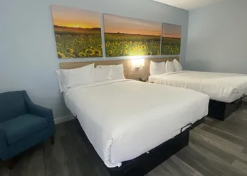 Days Inn by Wyndham Dodge City hotel thumbnail 6
