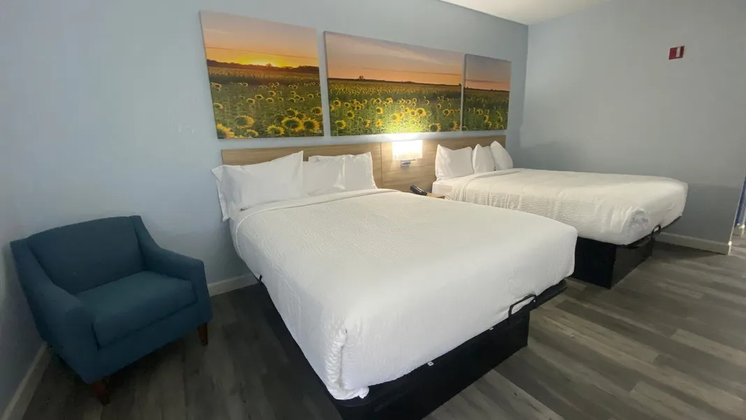 Days Inn by Wyndham Dodge City hotel detail image 6