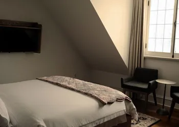Auberge Willow Inn hotel thumbnail 6