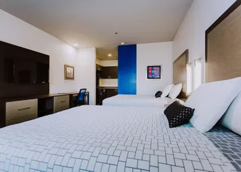 Palace Inn Airtex hotel thumbnail 7