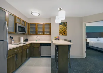 Staybridge Suites Sterling Heights - Detroit by IHG hotel thumbnail 6