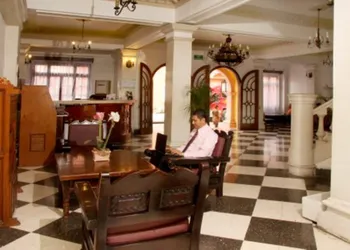 Hotel Urdinola hotel thumbnail 2