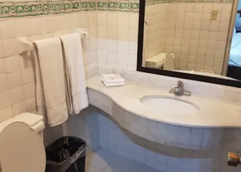 Hotel Urdinola hotel thumbnail 6