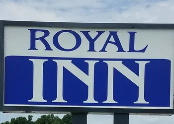 Royal Inn hotel thumbnail 3