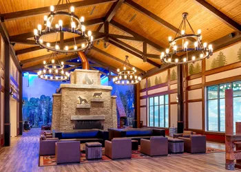 Great Wolf Lodge Illinois hotel thumbnail 3