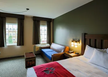 Great Wolf Lodge Illinois hotel thumbnail 8
