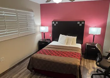 Western Motel hotel thumbnail 2