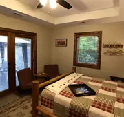 Walnut Waters Bed & Breakfast hotel detail image 4