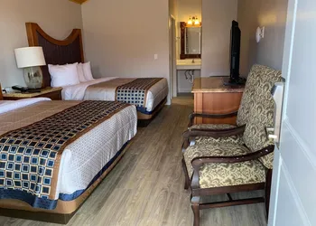 Red Canyon Cabins hotel thumbnail 7