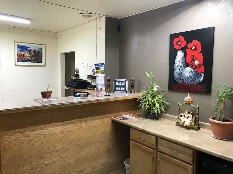 Budget Inn hotel detail image 2