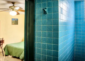 Hotel Emily hotel thumbnail 8