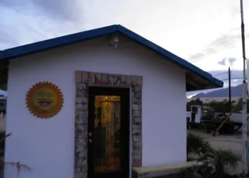 Seaside Hotel & Victor's RV Park hotel thumbnail 2