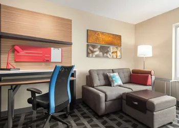 TownePlace Suites by Marriott Janesville hotel thumbnail 8