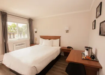 Motel Newstar Laval hotel thumbnail 6