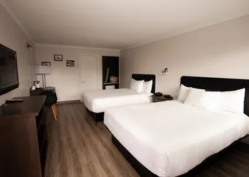 Motel Newstar Laval hotel thumbnail 7