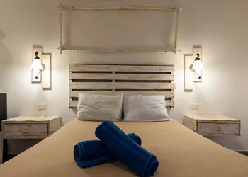 Casa Isza hotel thumbnail 3