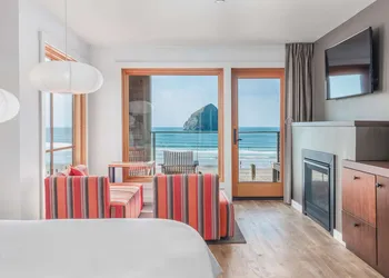Headlands Coastal Lodge & Spa hotel thumbnail 7