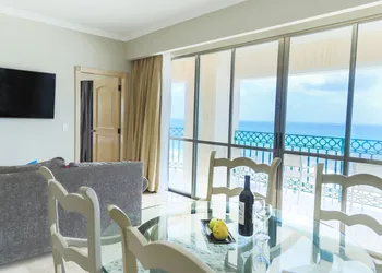 Sandos Cancún All Inclusive - Adults Only hotel thumbnail 8