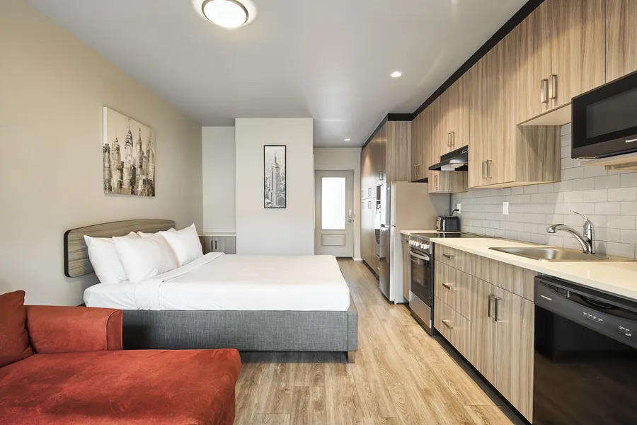 SoLo Suites hotel detail image 6