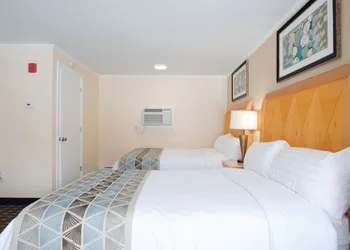 Rodeway Inn hotel thumbnail 8